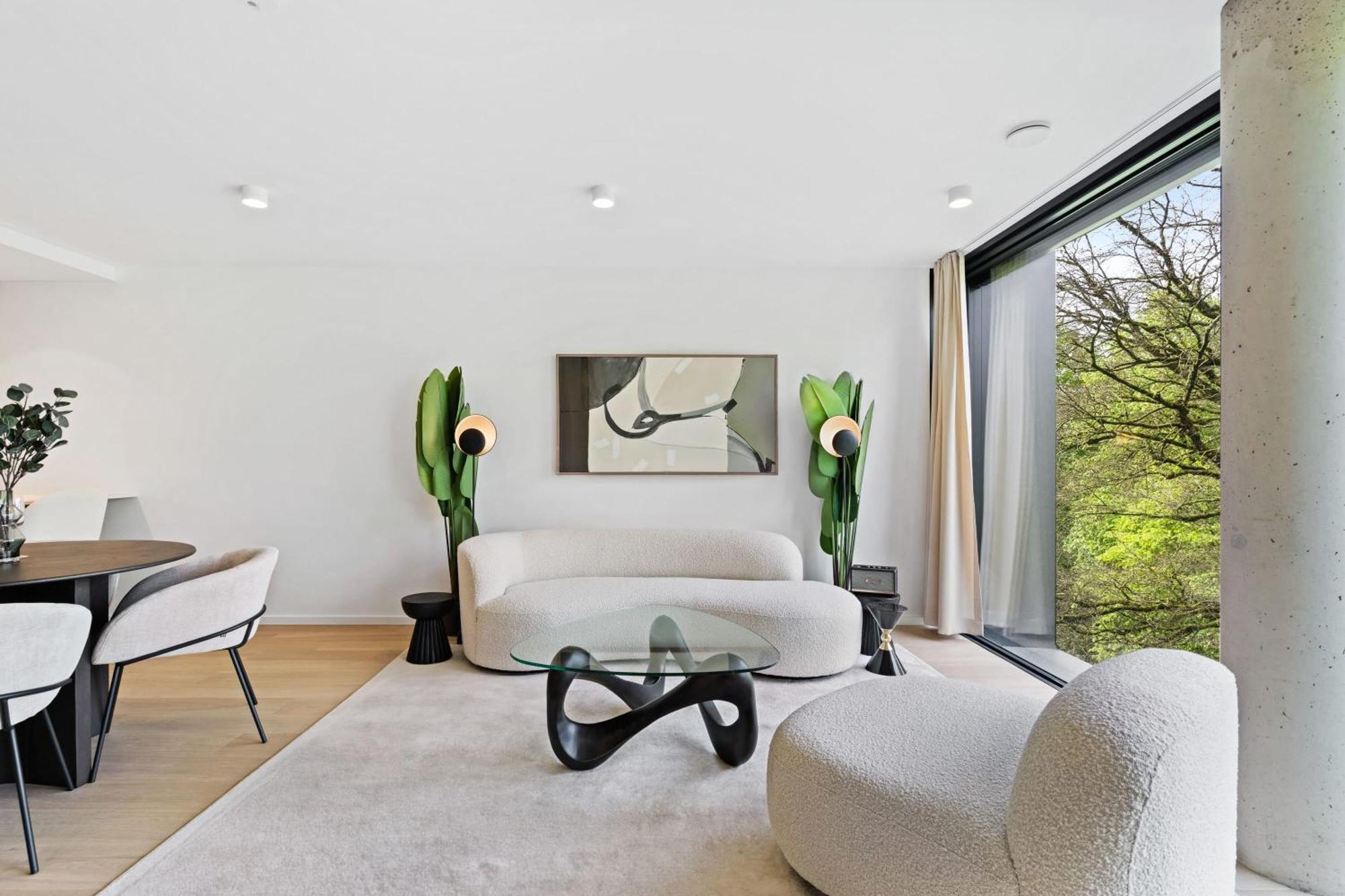 Luxury Haute Haven Queen Bed & Views Appartement